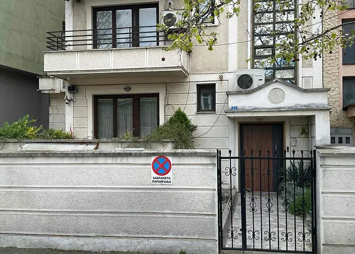 Oksa Apartment